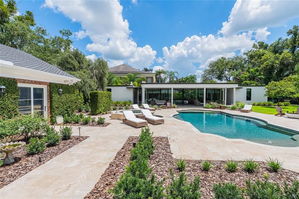 Exterior, Pool