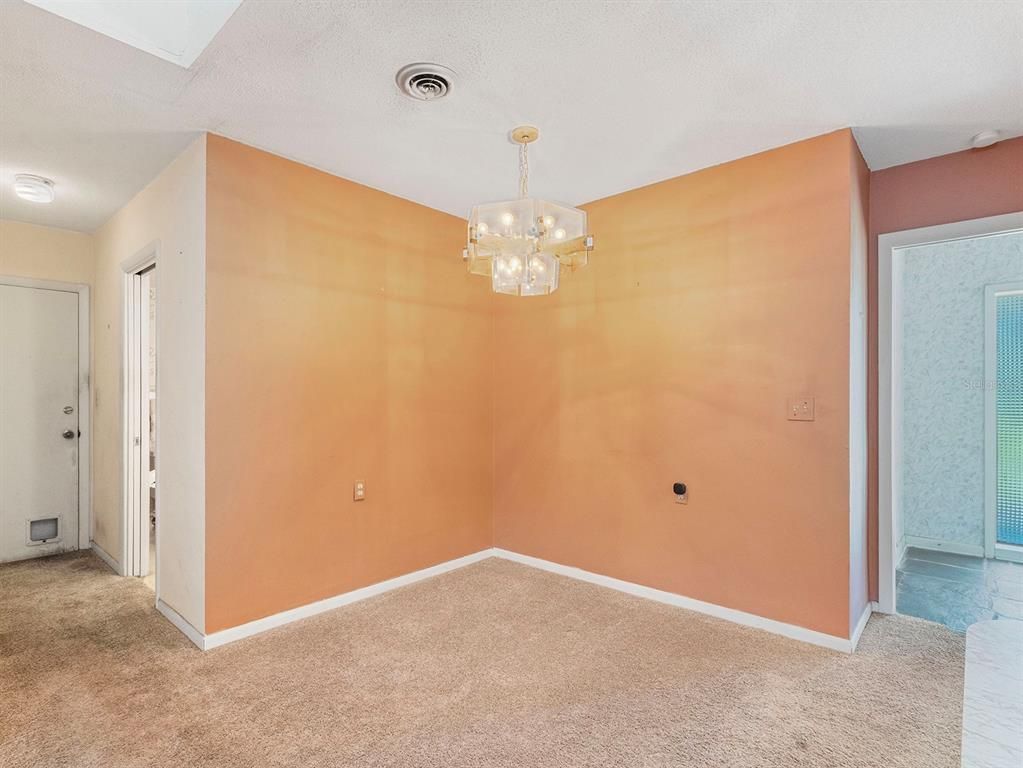 Chandelier, Empty room, Interior