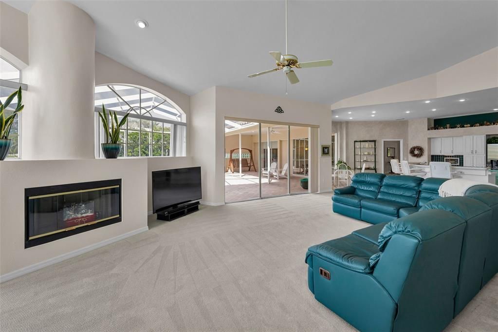 Fireplace, Interior, Living room, Recessed Lighting