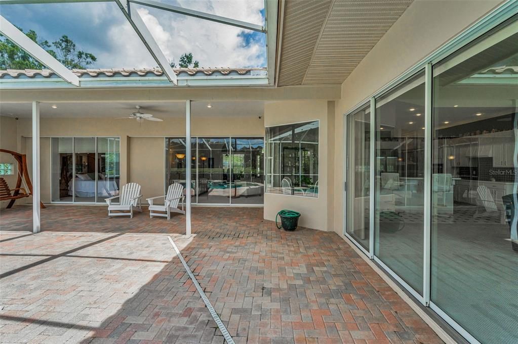 Glass Ceilings, Interior, Sun Room