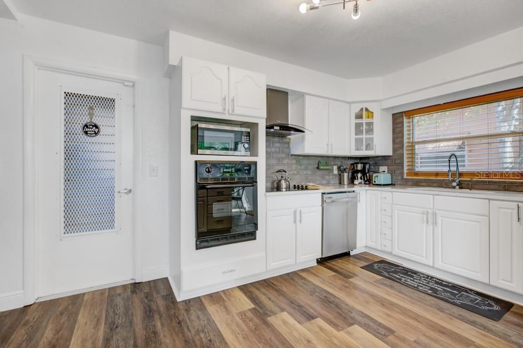Interior, Kitchen, Stainless Steel Appliances, Wood Texture Flooring