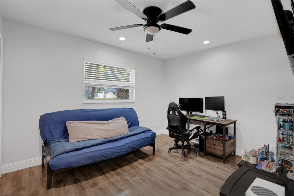 Home Office, Interior, Recessed Lighting, Wood Texture Flooring