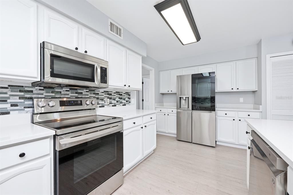 Interior, Kitchen, Stainless Steel Appliances, Wood Texture Flooring