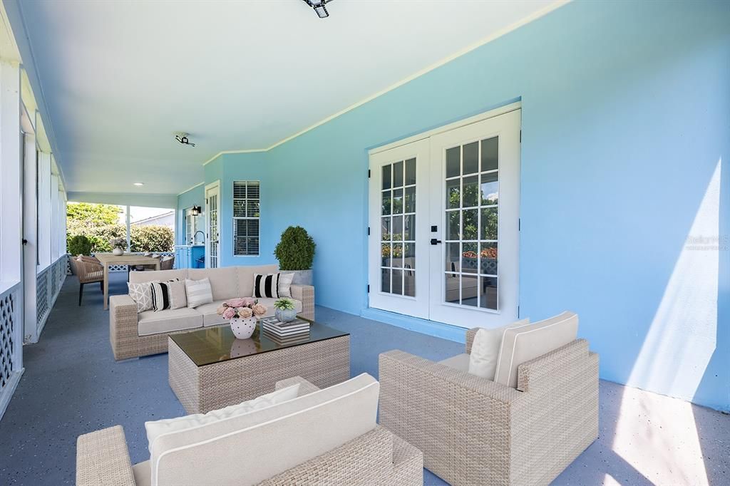 Exterior, Living room