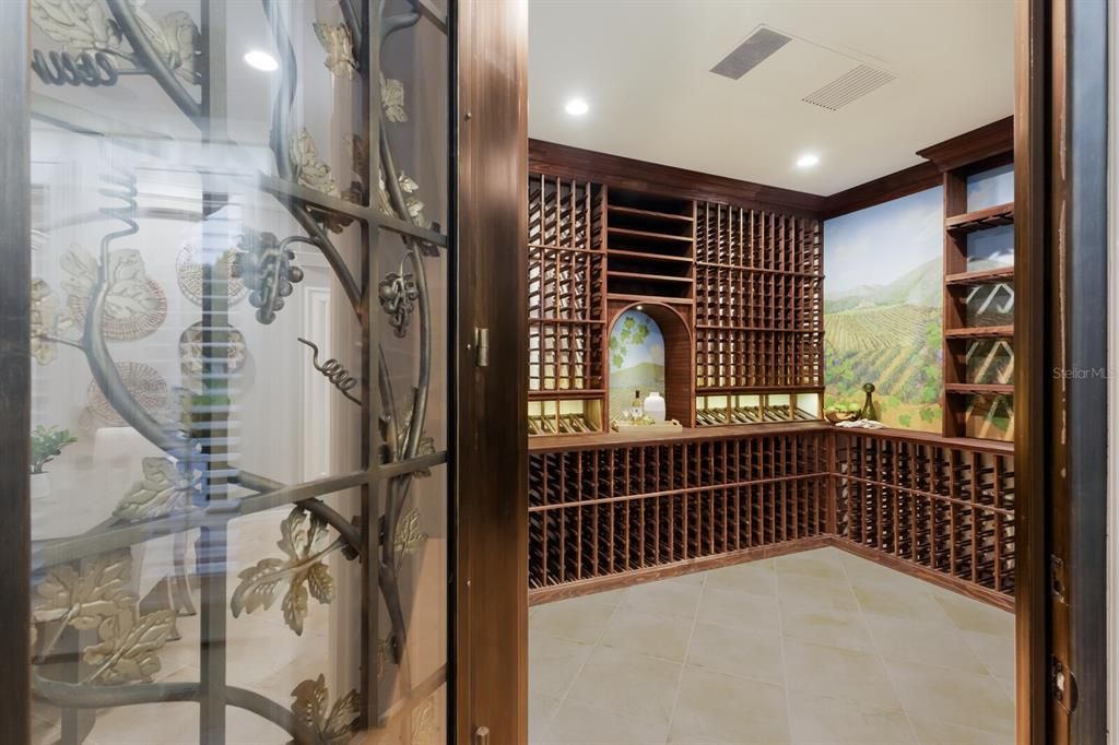 Interior, Recessed Lighting, Wine Storage