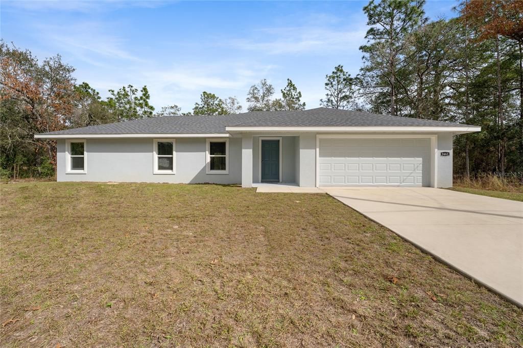 Attached, Exterior, Facade, Ranch