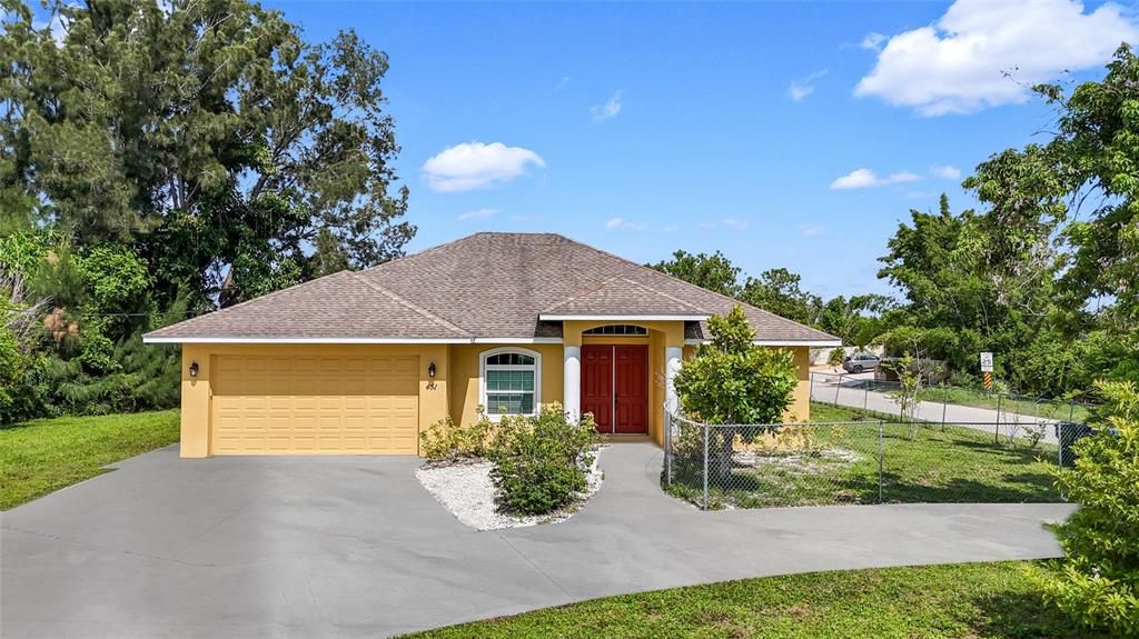 Attached, Backyard, Exterior, Facade, Ranch