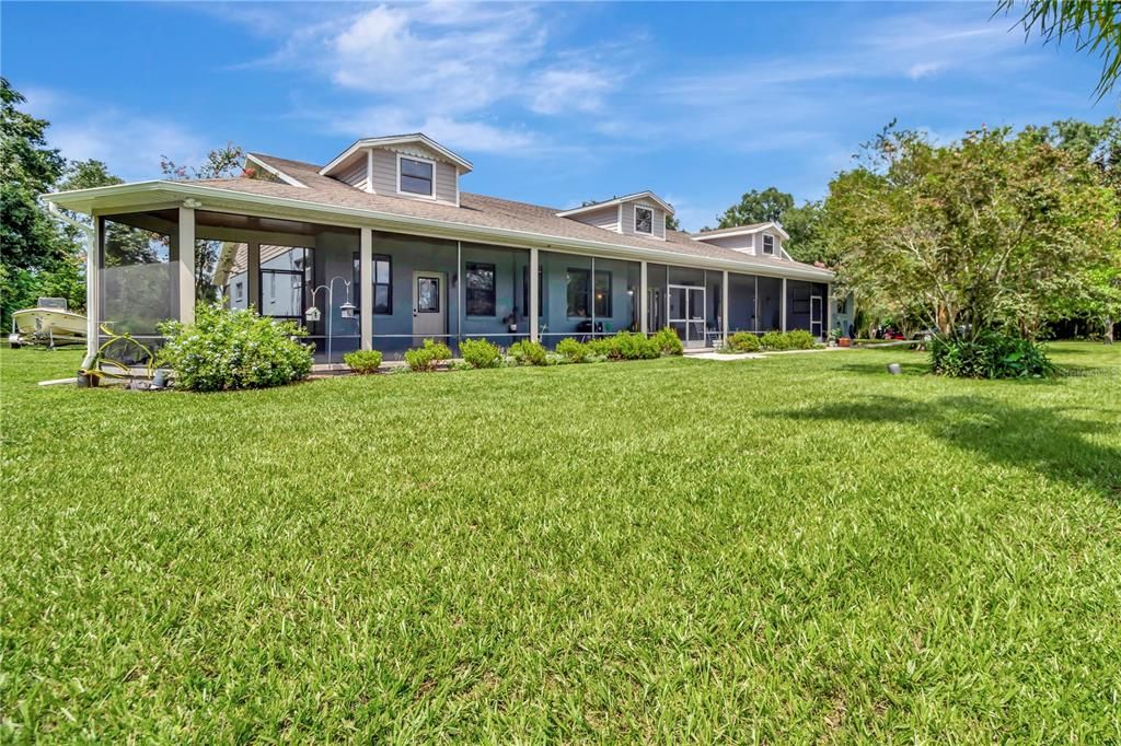 Backyard, Exterior, Facade, Ranch