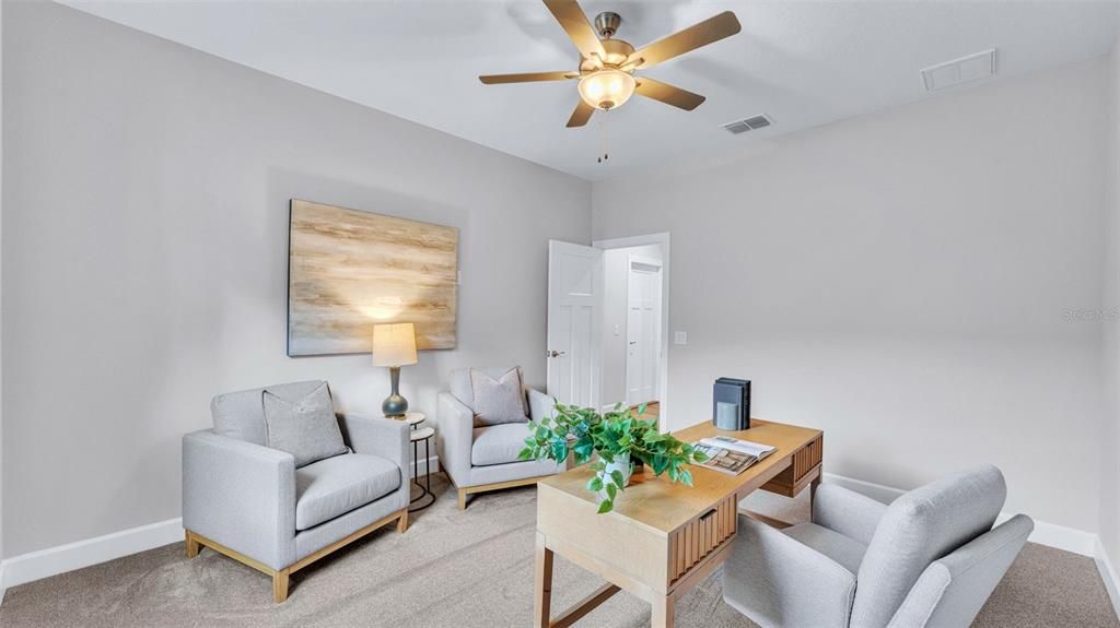 Home Office, Interior