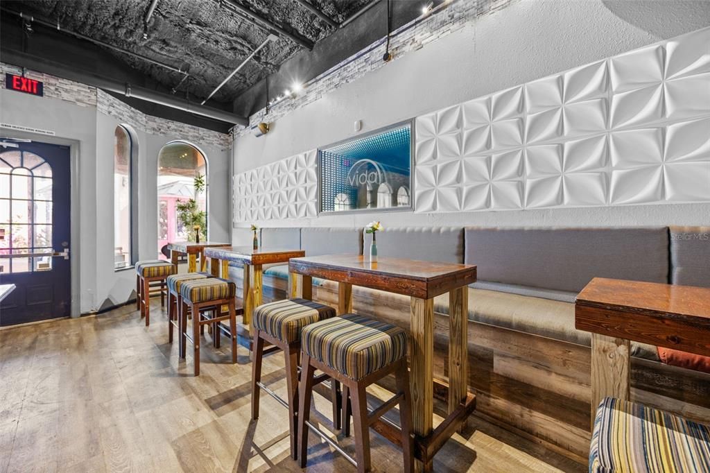 Dining room, Interior, Wood Texture Flooring