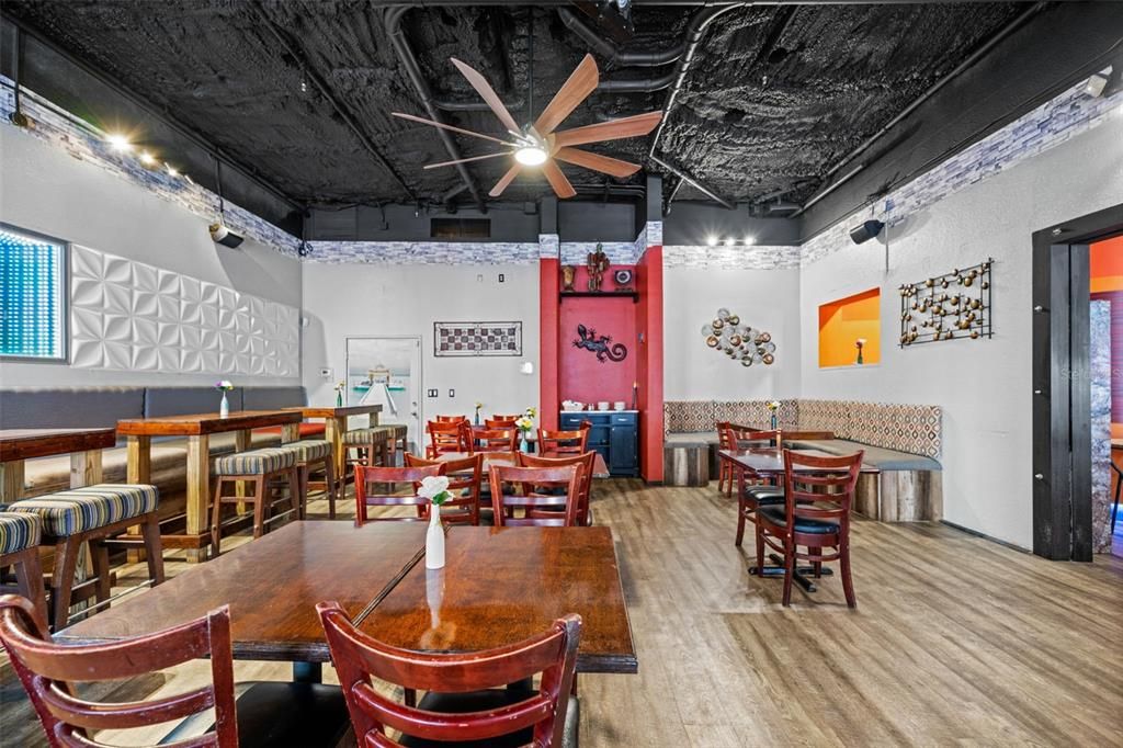Dining room, Interior, Wood Texture Flooring