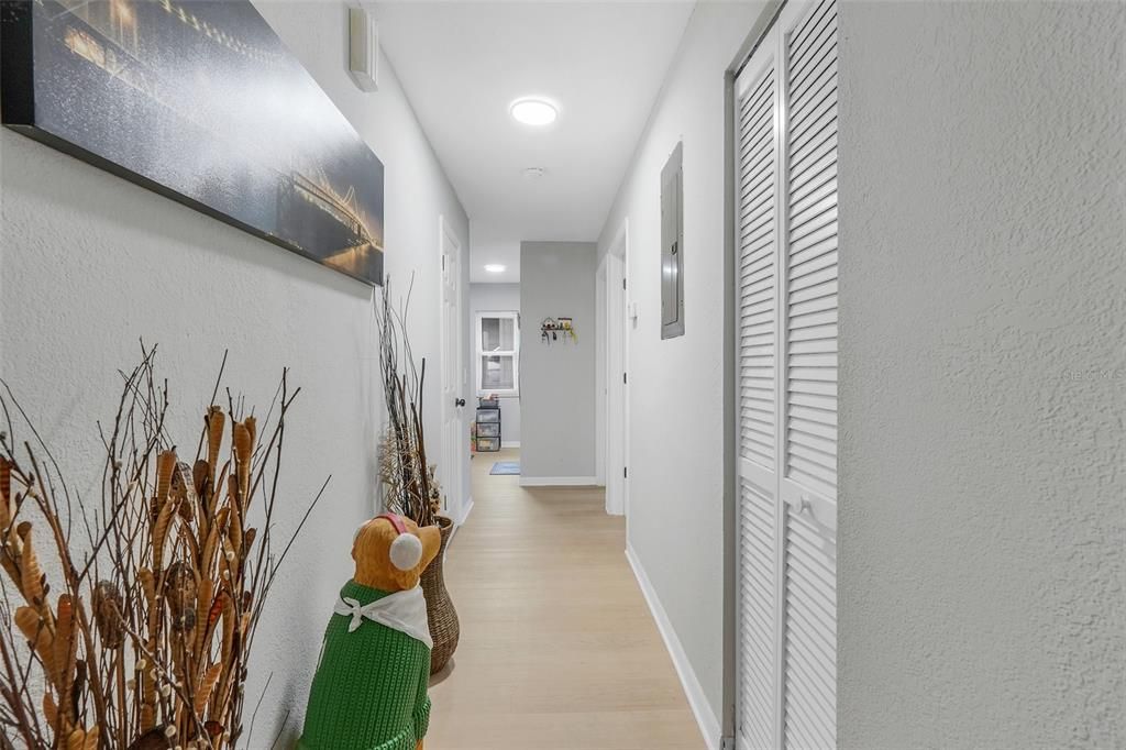 Interior, Recessed Lighting