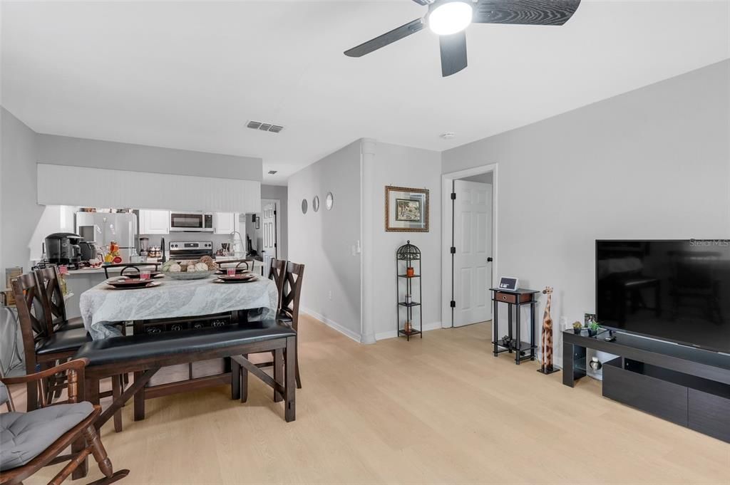 Dining room, Interior, Kitchen, Stainless Steel Appliances, Wood Texture Flooring