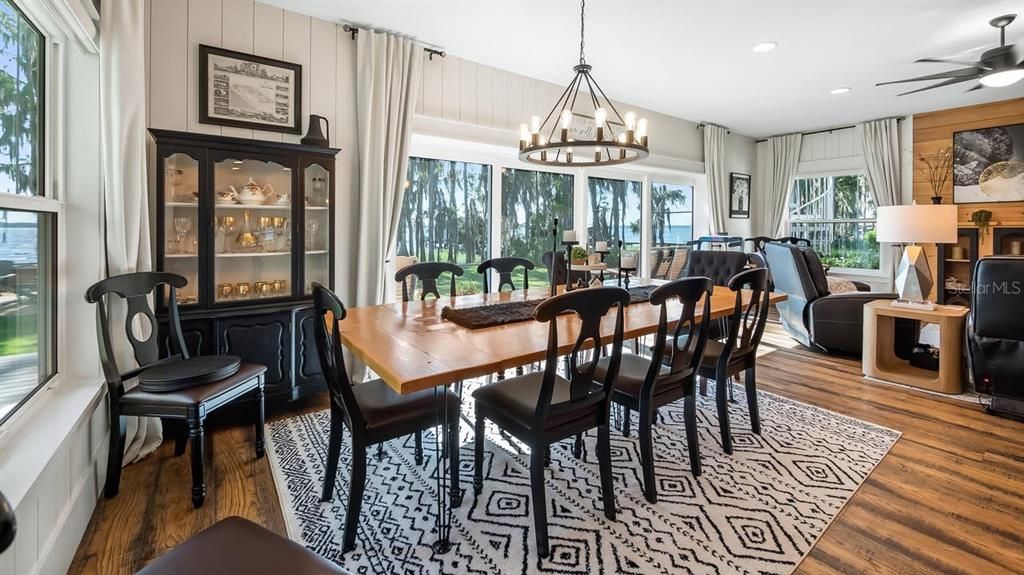 Chandelier, Dining room, Interior, Recessed Lighting, Wood Texture Flooring