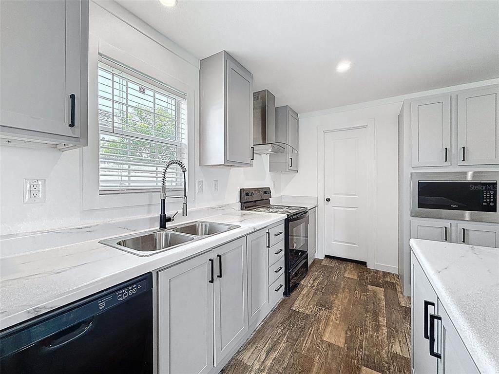 Interior, Kitchen, Recessed Lighting, Wood Texture Flooring
