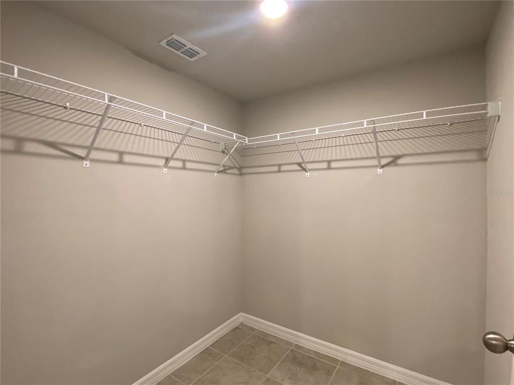 Interior, Recessed Lighting, Walk-in Closets