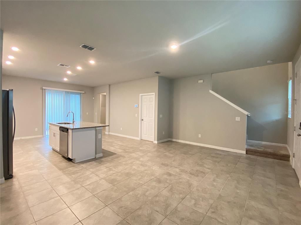 Empty room, Interior, Kitchen, Recessed Lighting