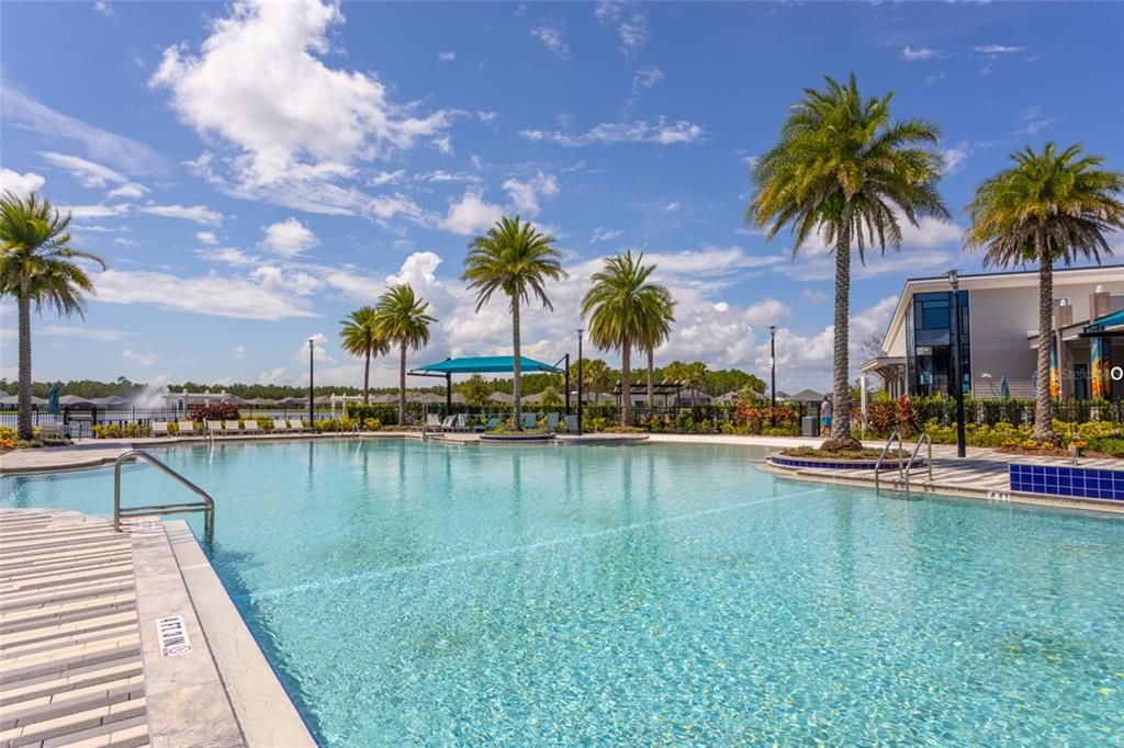 Exterior, Pool
