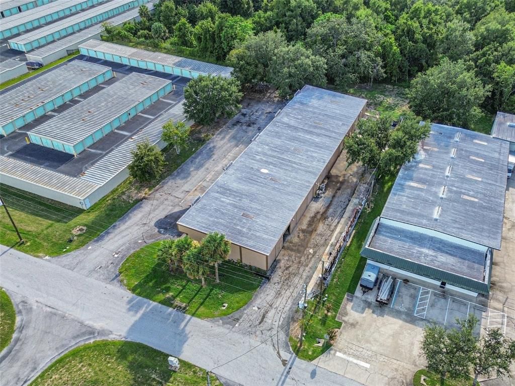 Exterior, Drone