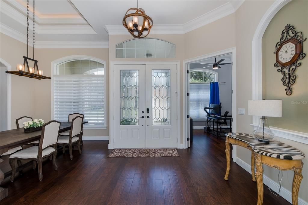 Chandelier, Dining room, Interior, Pendant Lights, Wood Texture Flooring