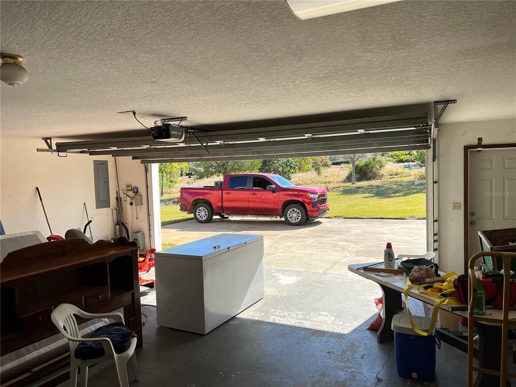 Garage, Interior