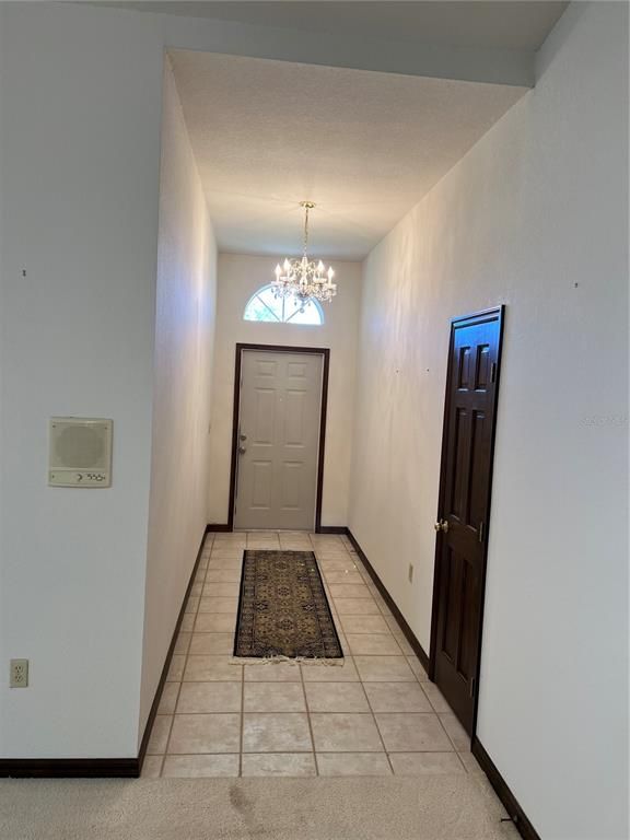 Chandelier, Interior