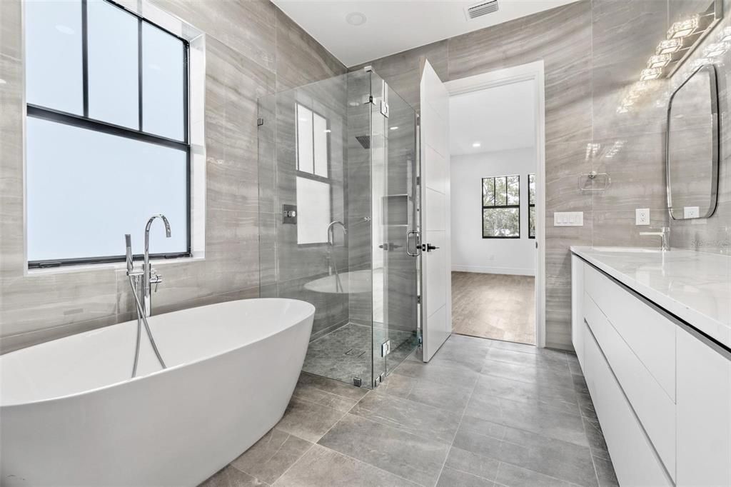 Bathroom, Free Standing Baths, Glass Shower, Interior, Recessed Lighting