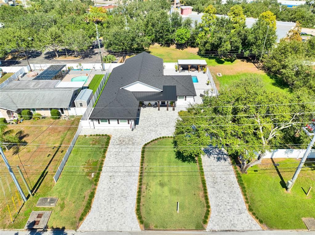 Exterior, Drone