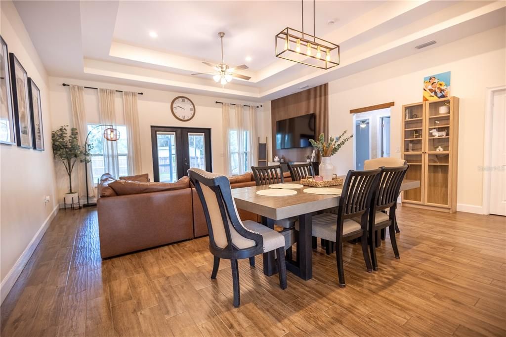 Dining room, Interior, Living room, Pendant Lights, Recessed Lighting, Wood Texture Flooring