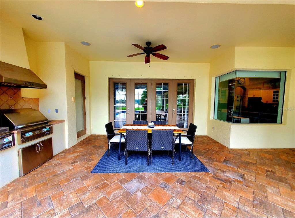 Dining room, Exterior, Outdoor Kitchen