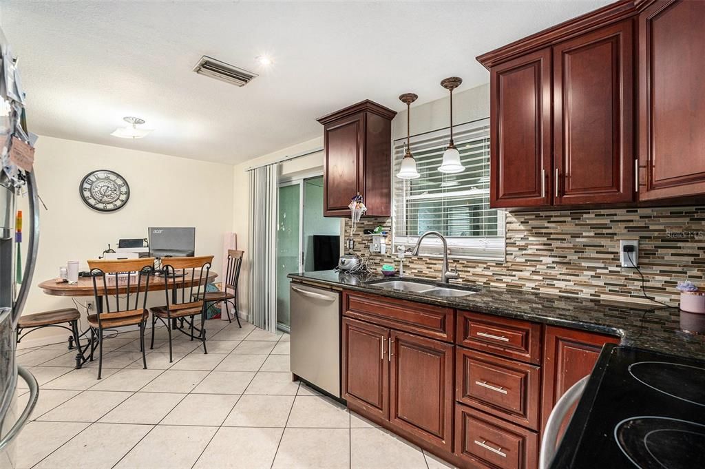 Dining room, Interior, Kitchen, Pendant Lights, Recessed Lighting