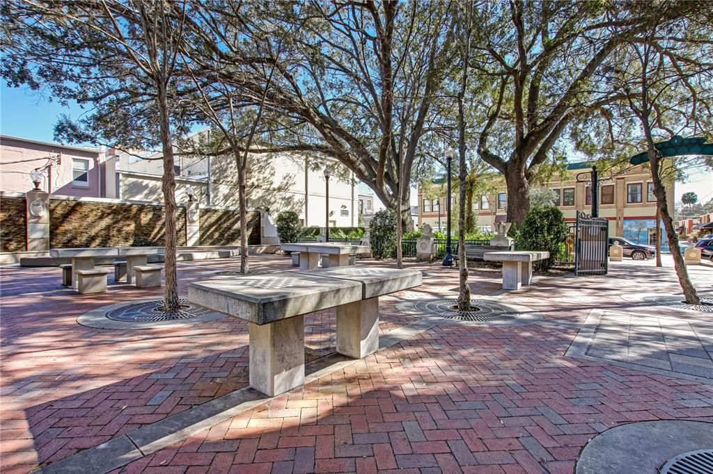 Exterior, Outdoor Kitchen