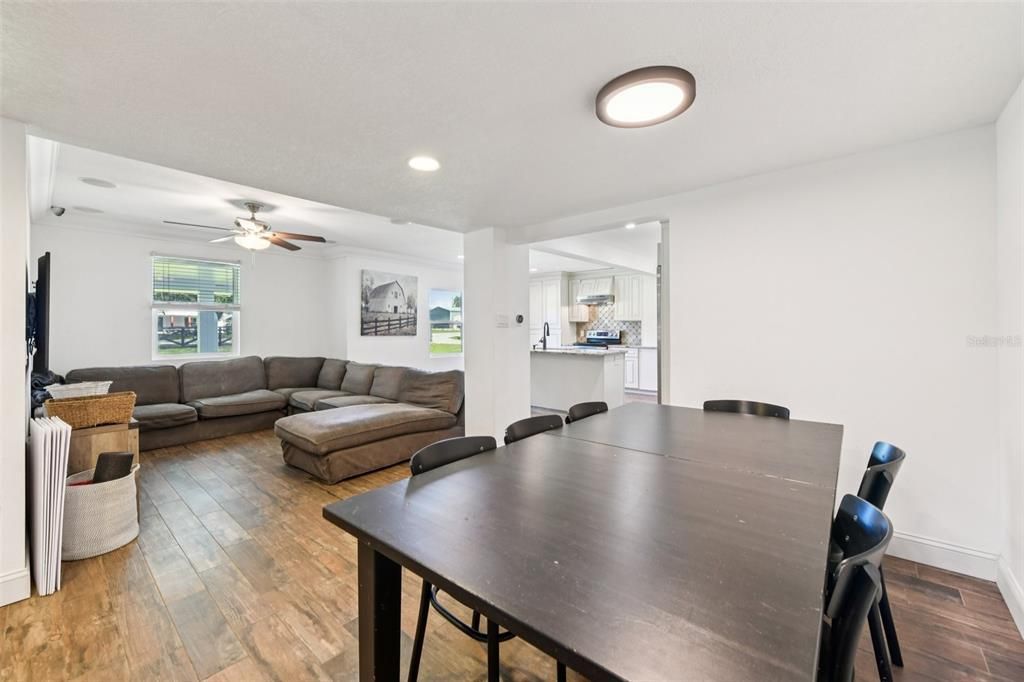 Dining room, Interior, Living room, Recessed Lighting, Wood Texture Flooring