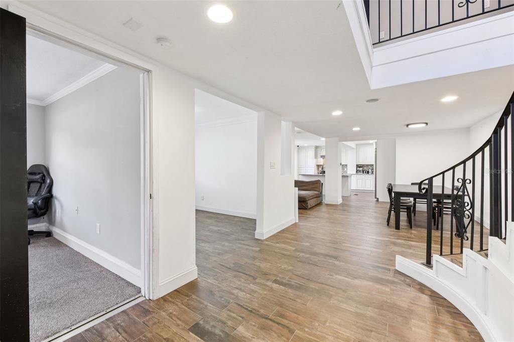 Dining room, Interior, Recessed Lighting, Wood Texture Flooring