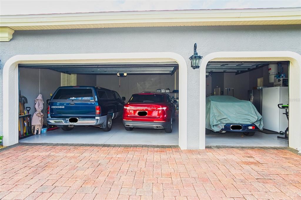 Exterior, Garage, Interior