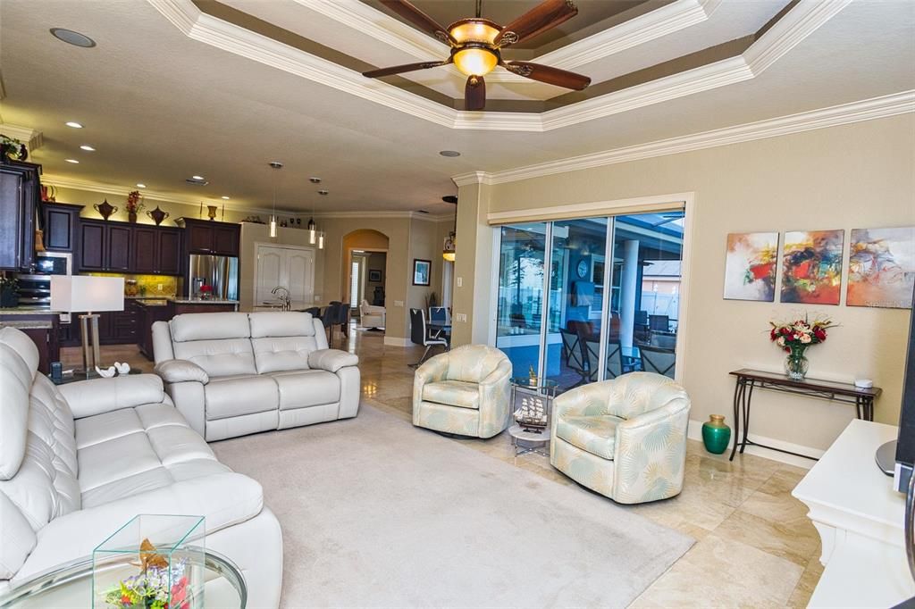 Interior, Kitchen, Living room, Pendant Lights, Recessed Lighting, Stainless Steel Appliances