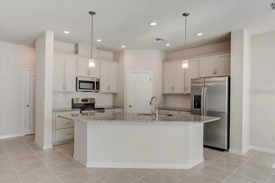 Interior, Kitchen, Pendant Lights, Recessed Lighting, Stainless Steel Appliances