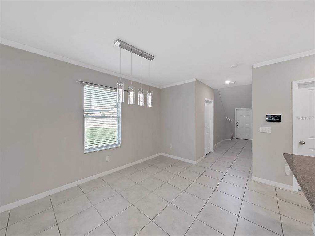 Empty room, Interior, Pendant Lights, Recessed Lighting