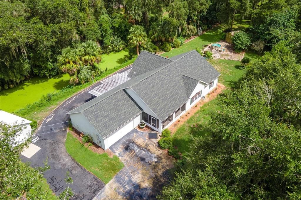 Exterior, Drone