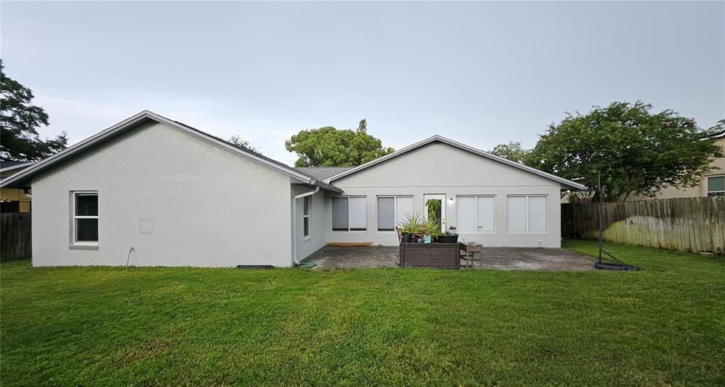 Backyard, Exterior