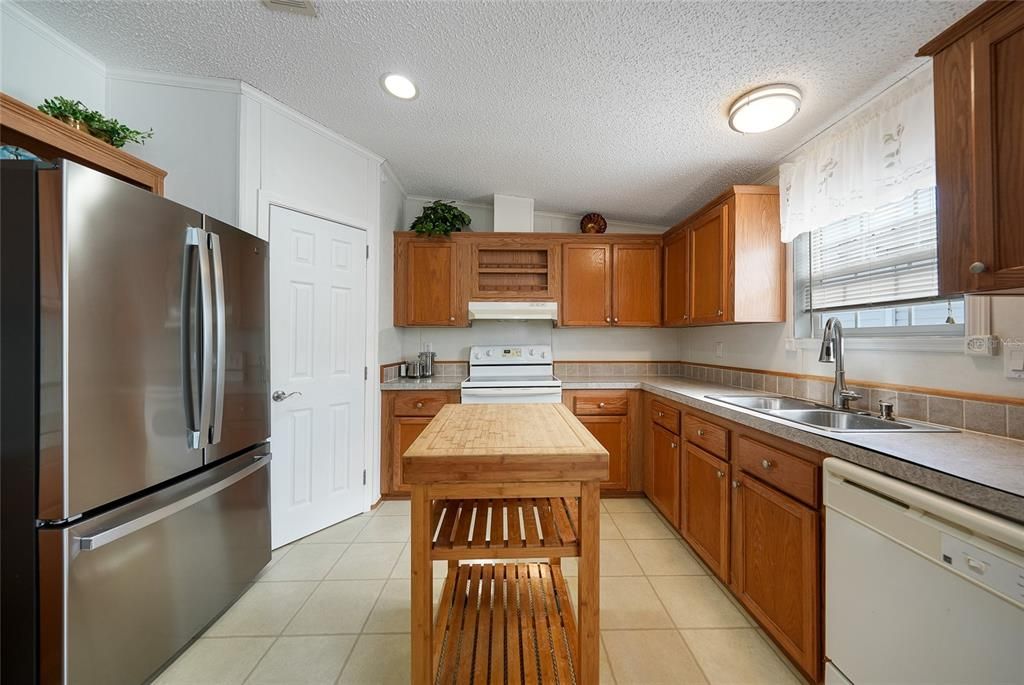 Interior, Kitchen, Recessed Lighting