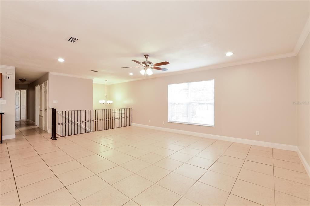 Chandelier, Empty room, Interior, Recessed Lighting