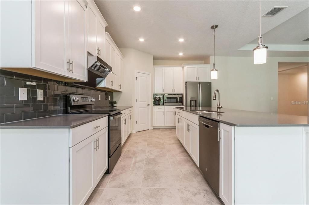 Interior, Kitchen, Pendant Lights, Recessed Lighting, Stainless Steel Appliances