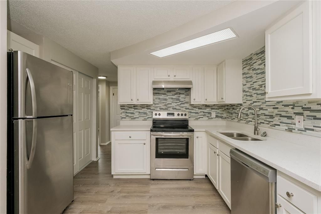 Interior, Kitchen, Stainless Steel Appliances, Wood Texture Flooring