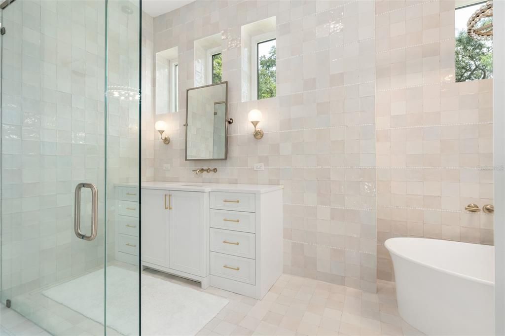 Bathroom, Free Standing Baths, Glass Shower, Interior