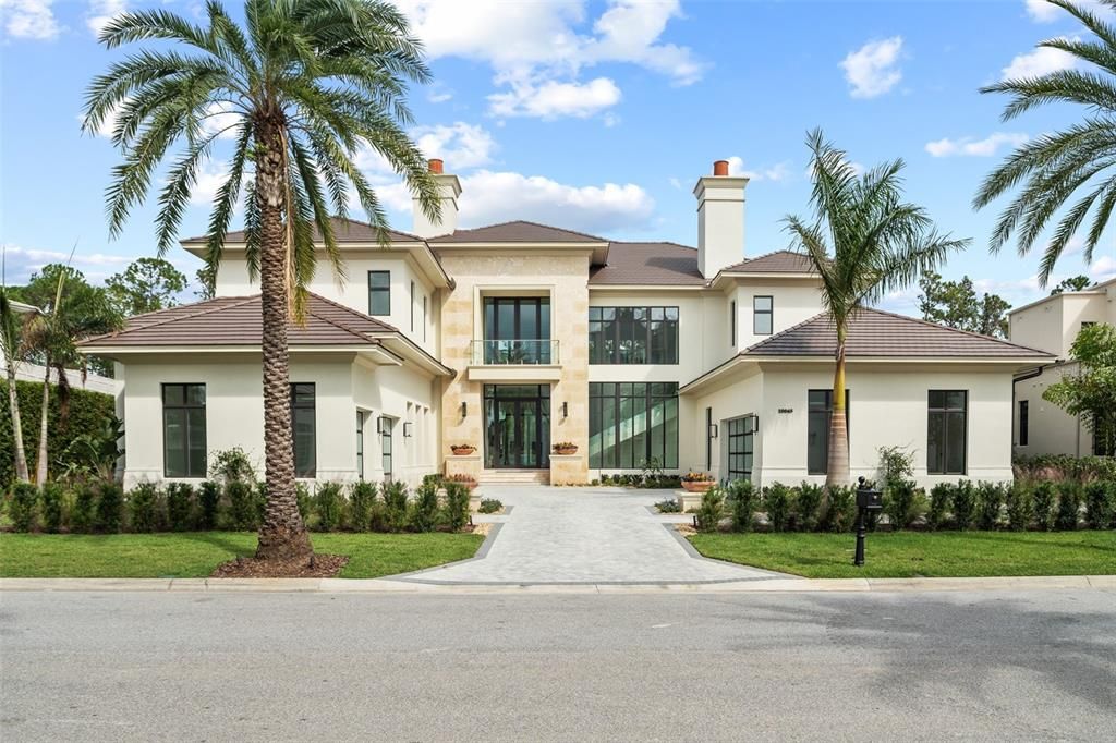 Exterior, Facade, Mediterranean