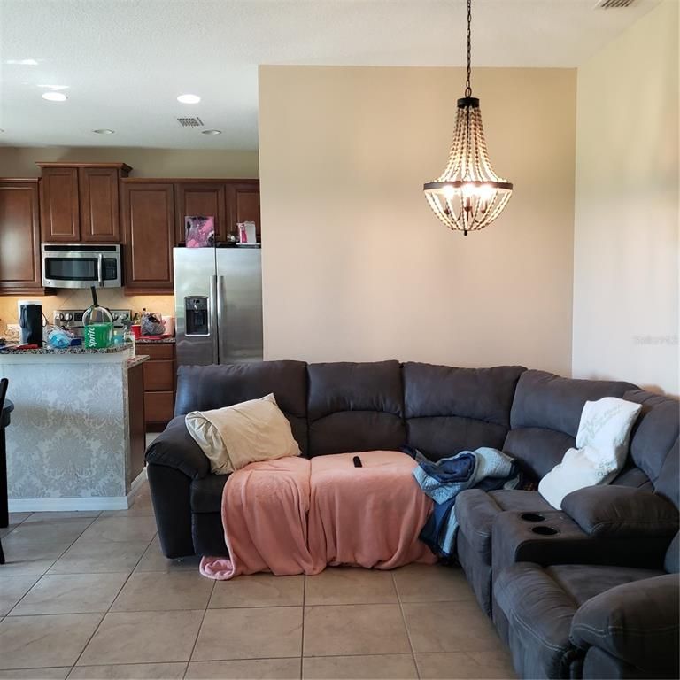 Interior, Kitchen, Living room, Pendant Lights, Recessed Lighting, Stainless Steel Appliances