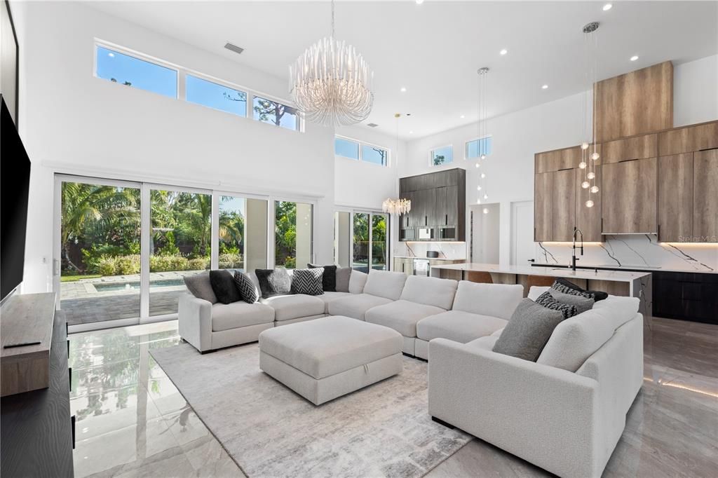 Chandelier, Interior, Kitchen, Living room, Pendant Lights, Recessed Lighting