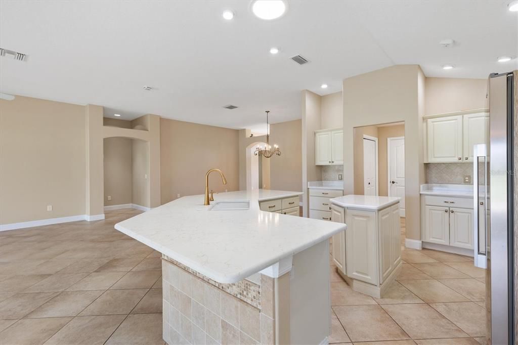 Chandelier, Interior, Kitchen, Recessed Lighting