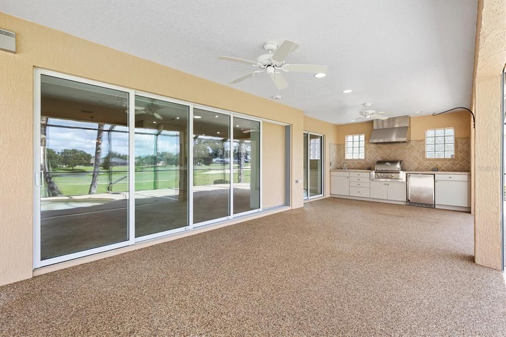 Empty room, Interior, Kitchen, Recessed Lighting, Water